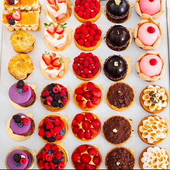 La Tropézienne Bakery near Circa apartments in Downtown Los Angeles